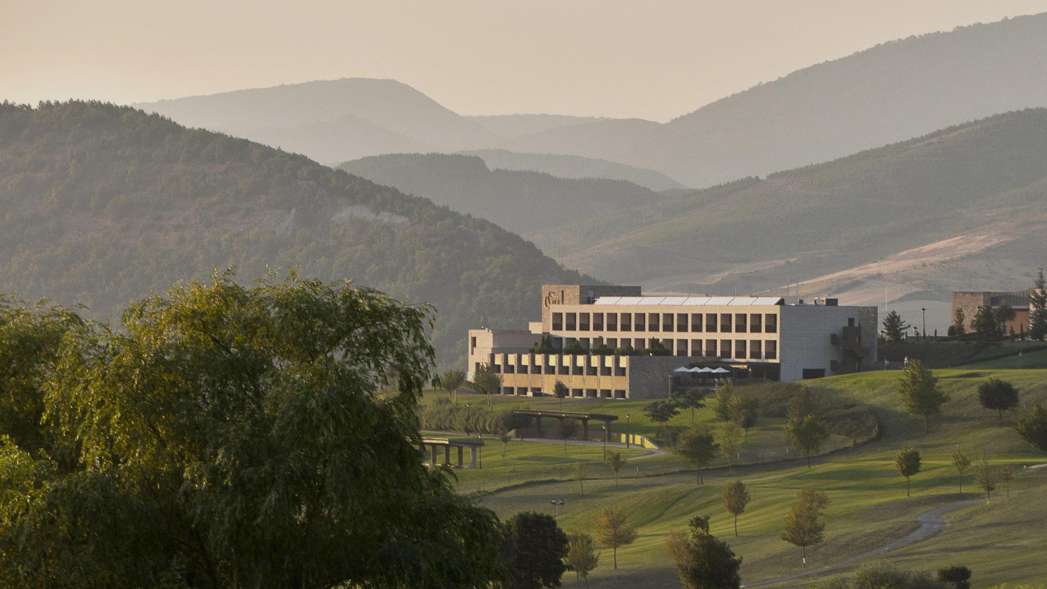 Hotel Castillo De Gorraiz&Spa ภายนอก รูปภาพ