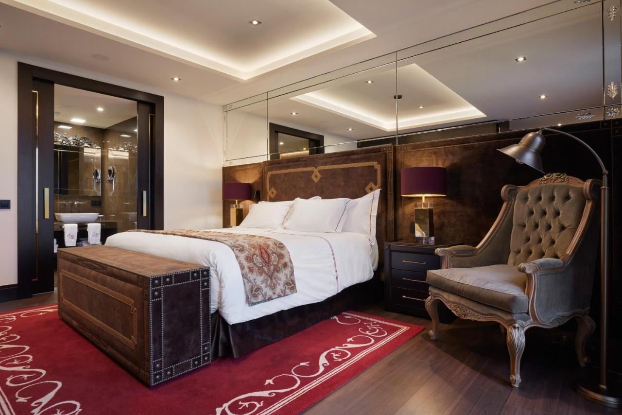 Hotel Castillo De Gorraiz&Spa ภายนอก รูปภาพ